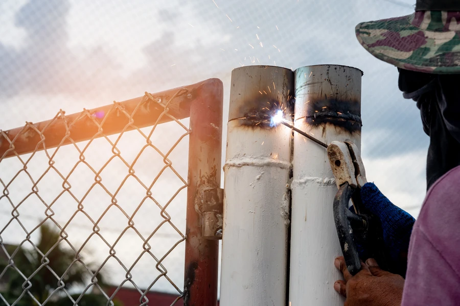 Tips For Minor Chain Link Fence Repairs At Home in Parkton, NC